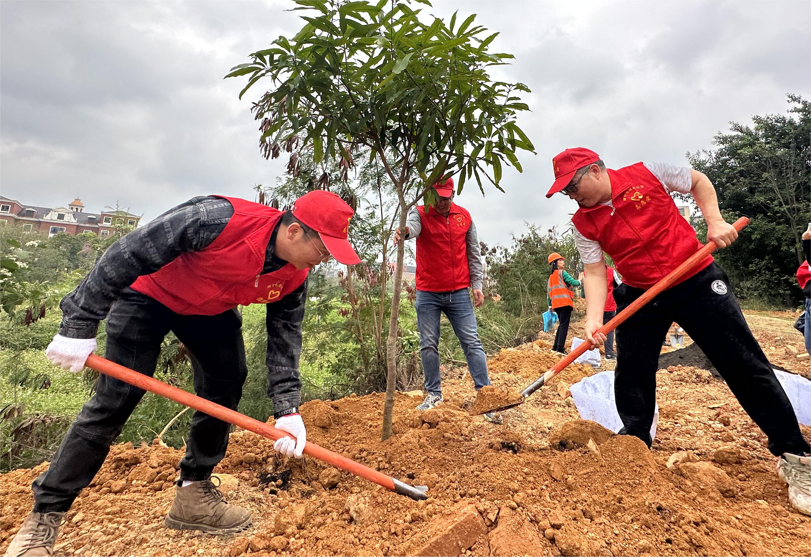 春暖三月學雷鋒，綠水青山黨旗紅 ——排水公司黨總支開展2023年學雷鋒 志愿服務活動