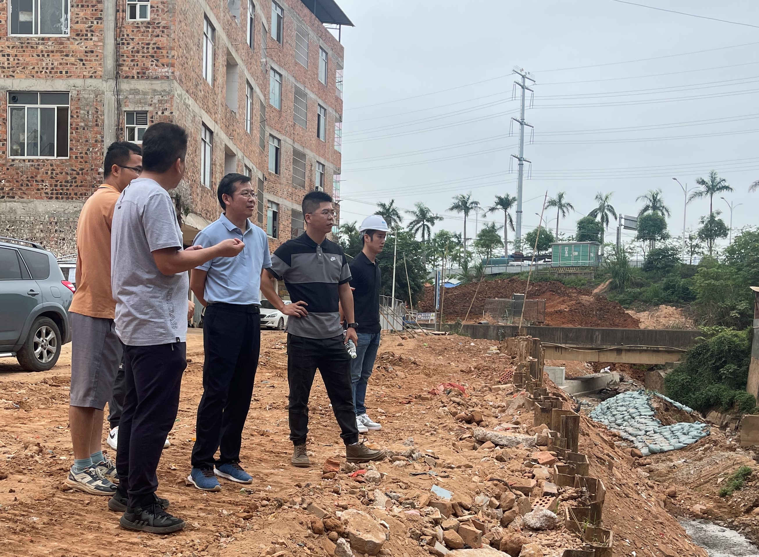 三岸排水渠溢流控制工程提前完工，每日有效截流約3000m3污水